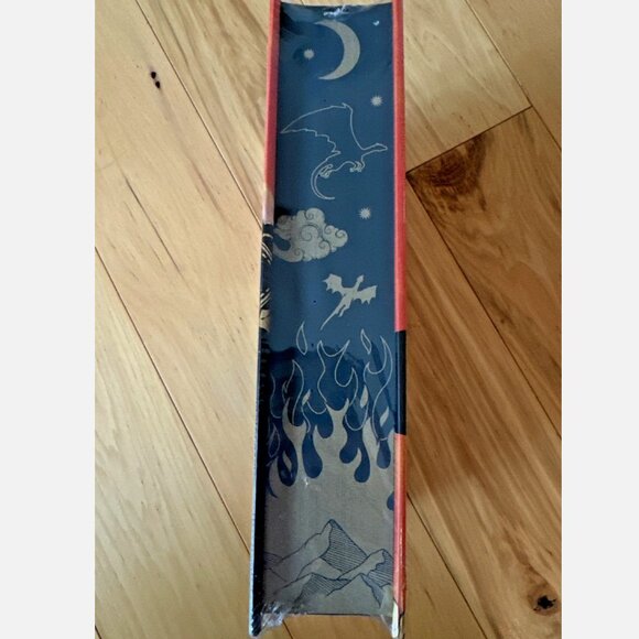 Iron Flame French Edition Rebecca Yarros Fourth Wing 2 Hardcover Special Sprayed - Picture 8 of 8